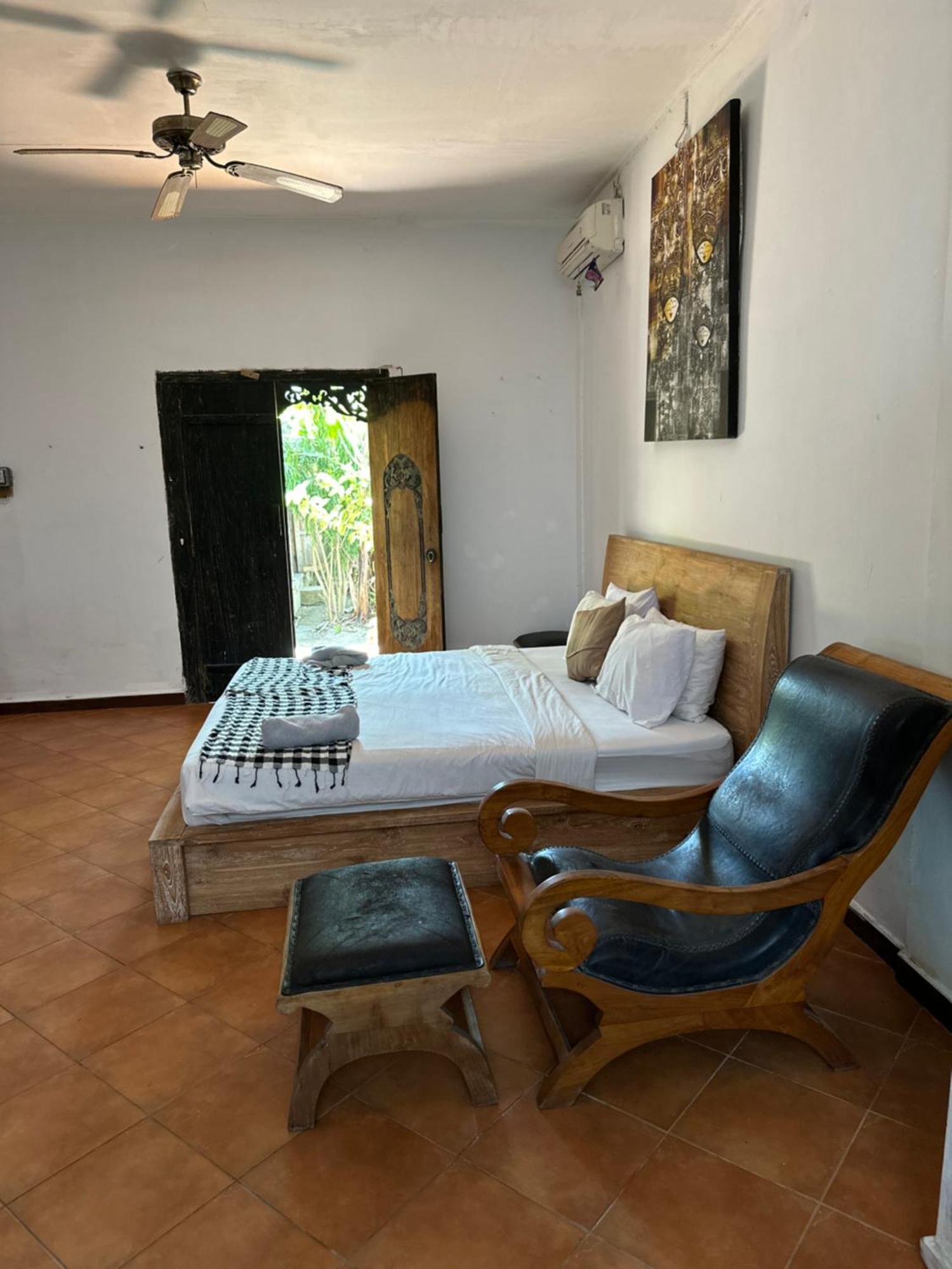 Diuma Residence Yoga Meditation Retreat And Healing Center Sanur Eksteriør billede