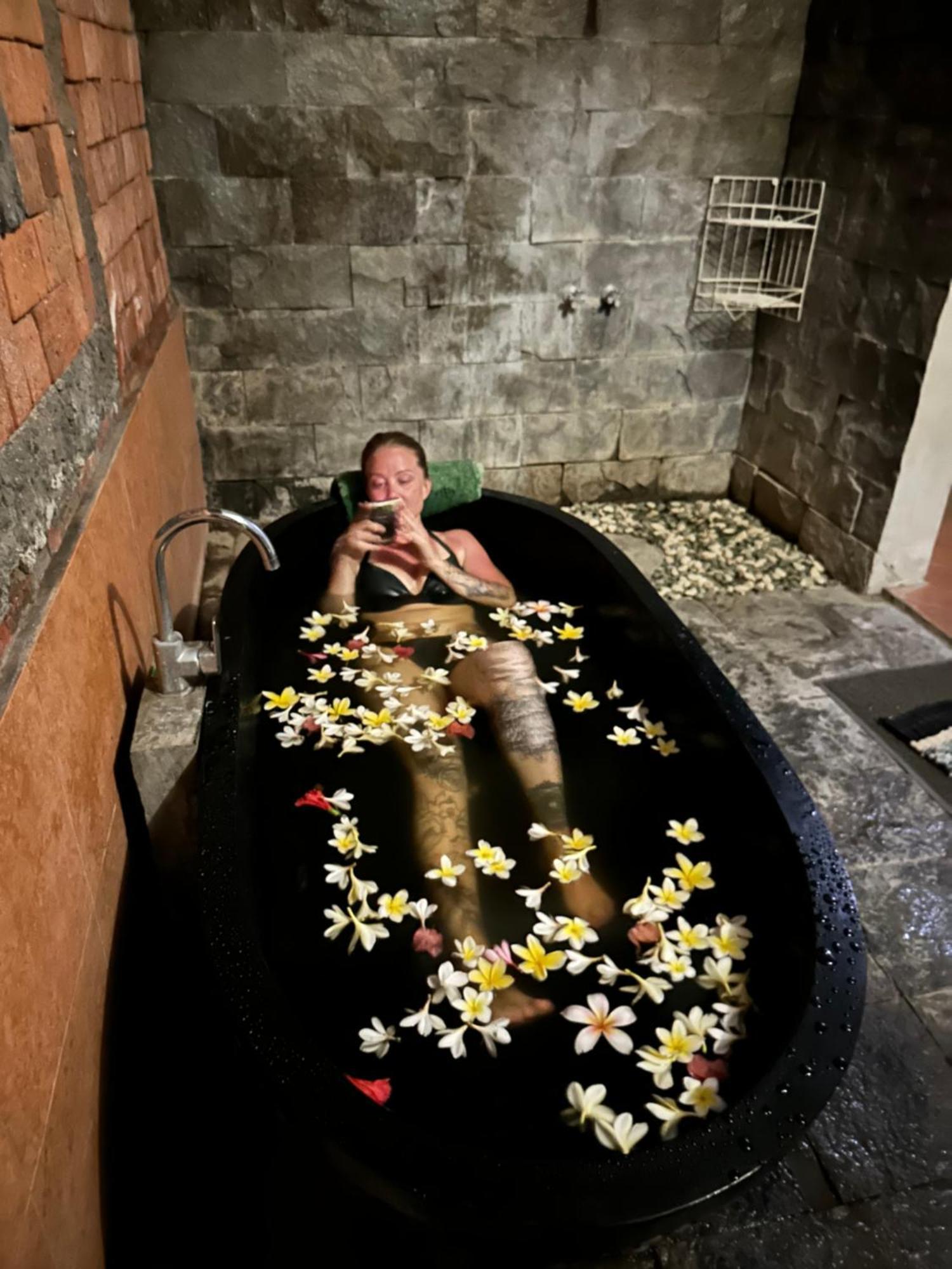 Diuma Residence Yoga Meditation Retreat And Healing Center Sanur Eksteriør billede